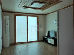 Two-room unit with a large veranda in Yongwon 0th image