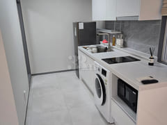 Room 201 2th image
