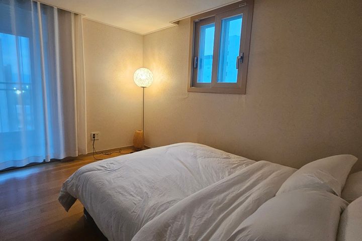 Sandong Apartment 33-pyeong Unit – Special Pr 4th image