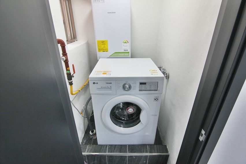 서강 정문앞 큰 원룸