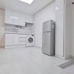 * Fully renovated 2-room apartment near Hapje Unit Image