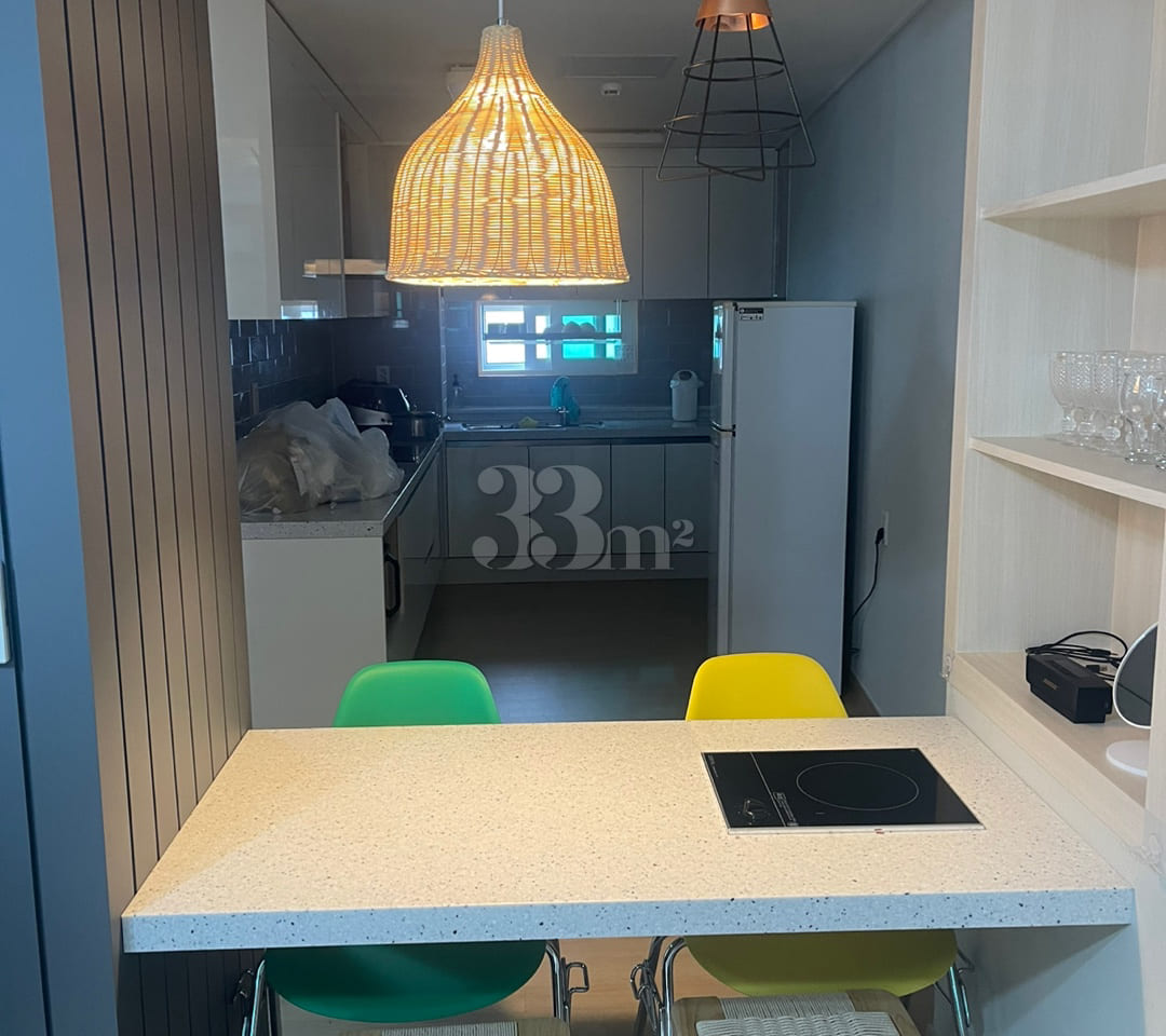 28-pyeong short-term rental in downtown Jeonj 11th image