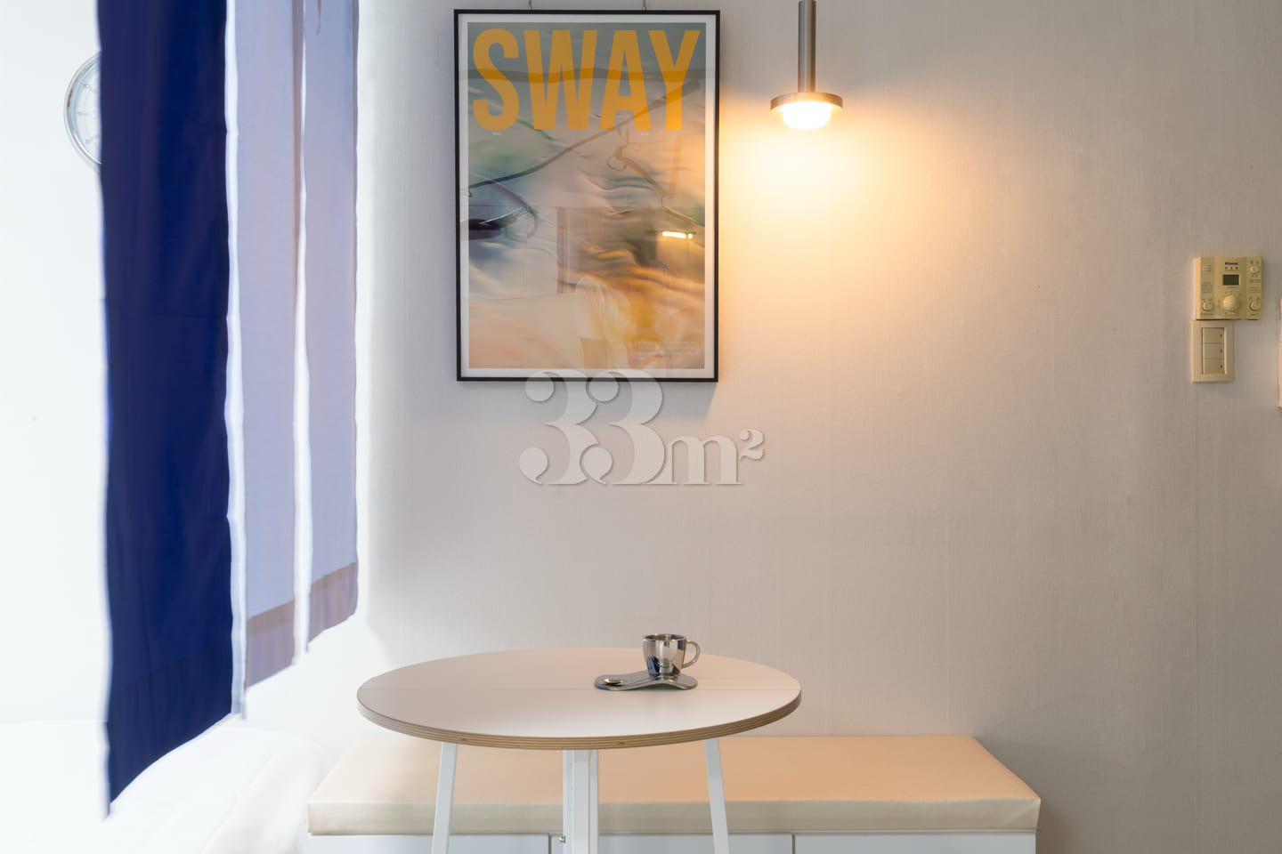 A studio apartment with a great vibe near Hon 10th image
