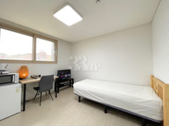 Unseo Station: Cozy and Clean Room 8th image