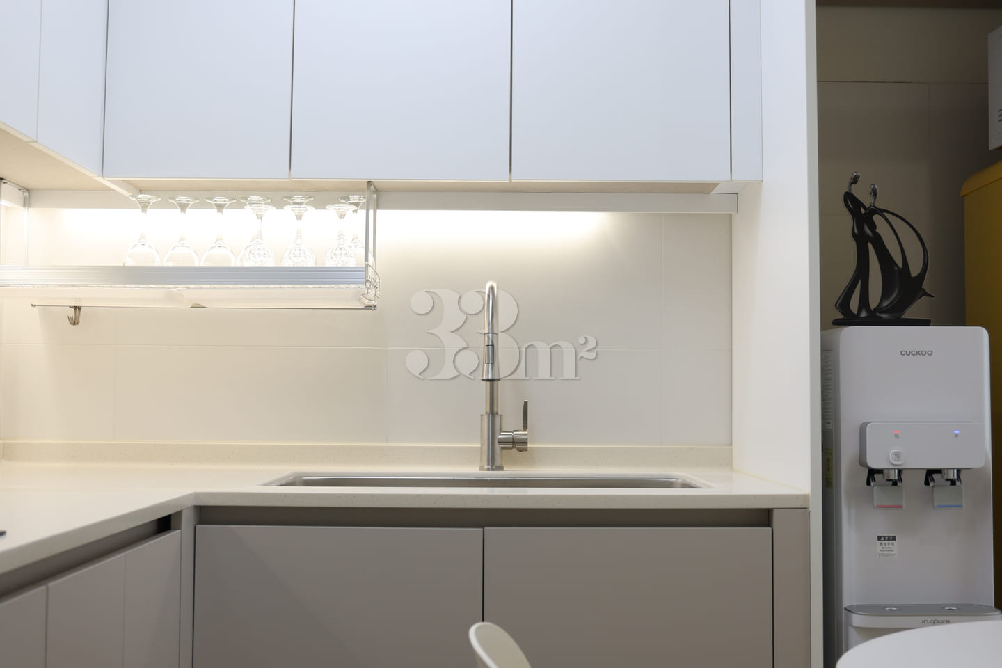 Fully furnished 2-bedroom unit near DMC 8th image