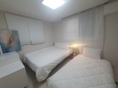 Should I also live in Haebangchon, a popular  10th image