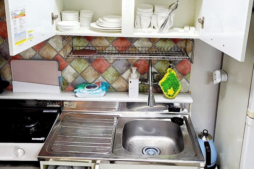 11-story building next to the industrial comp 3th image