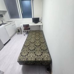 Studio apartment in a quiet residential area  Unit Image