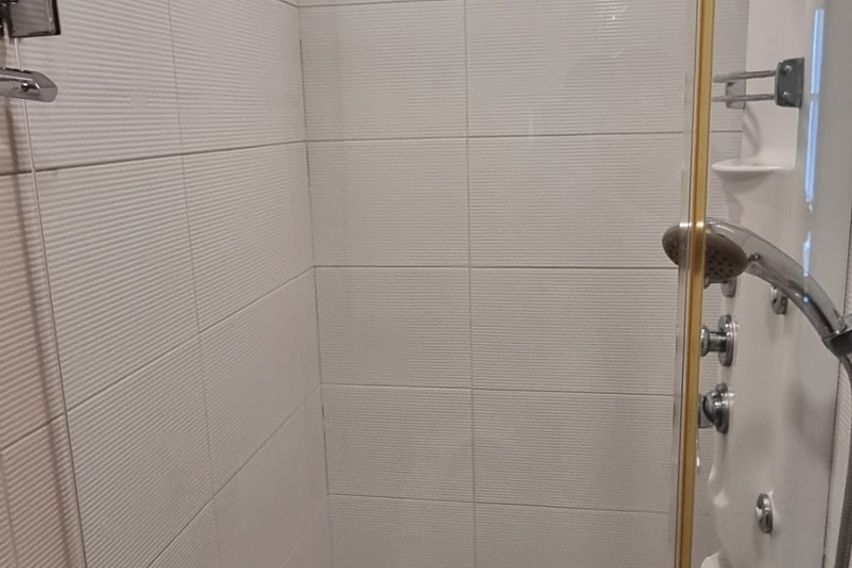 신촌역 1분 채광좋음☀️