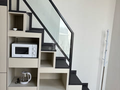 Loft-style officetel near Hoegi Station 7th image