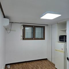 102호 방 이미지