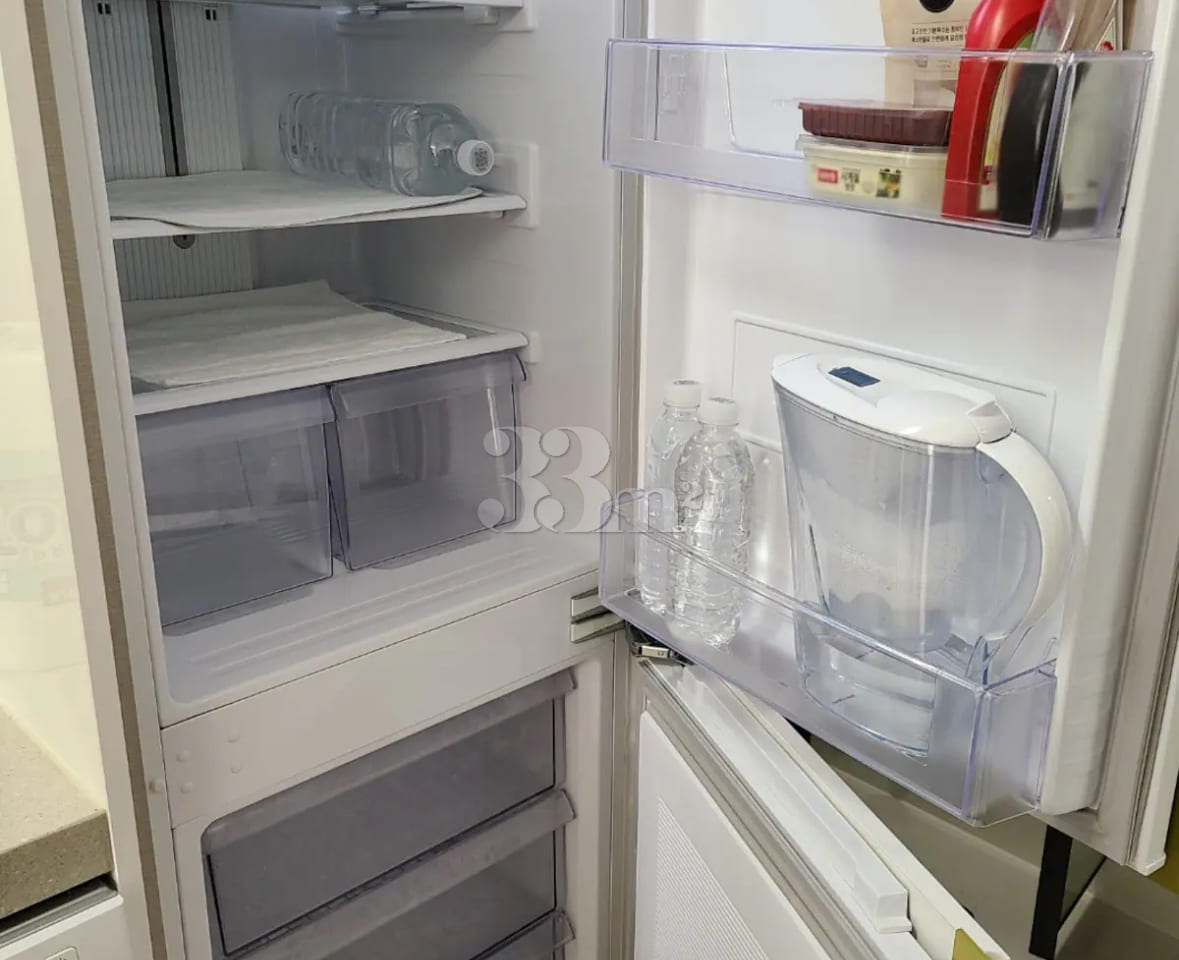 Fully furnished studio apartment in Jungmun w 4th image