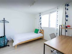 Three-bedroom apartment in Yeontral Park! 8th image