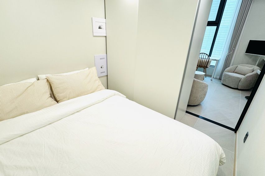 럭셔리 퍼니쳐 시몬스 4번째 이미지