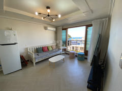 Two-room pet-friendly accommodation at Samyan 2th image