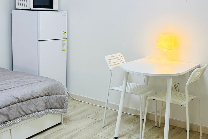 Quiet and simple studio apartment with a sepa 7th image