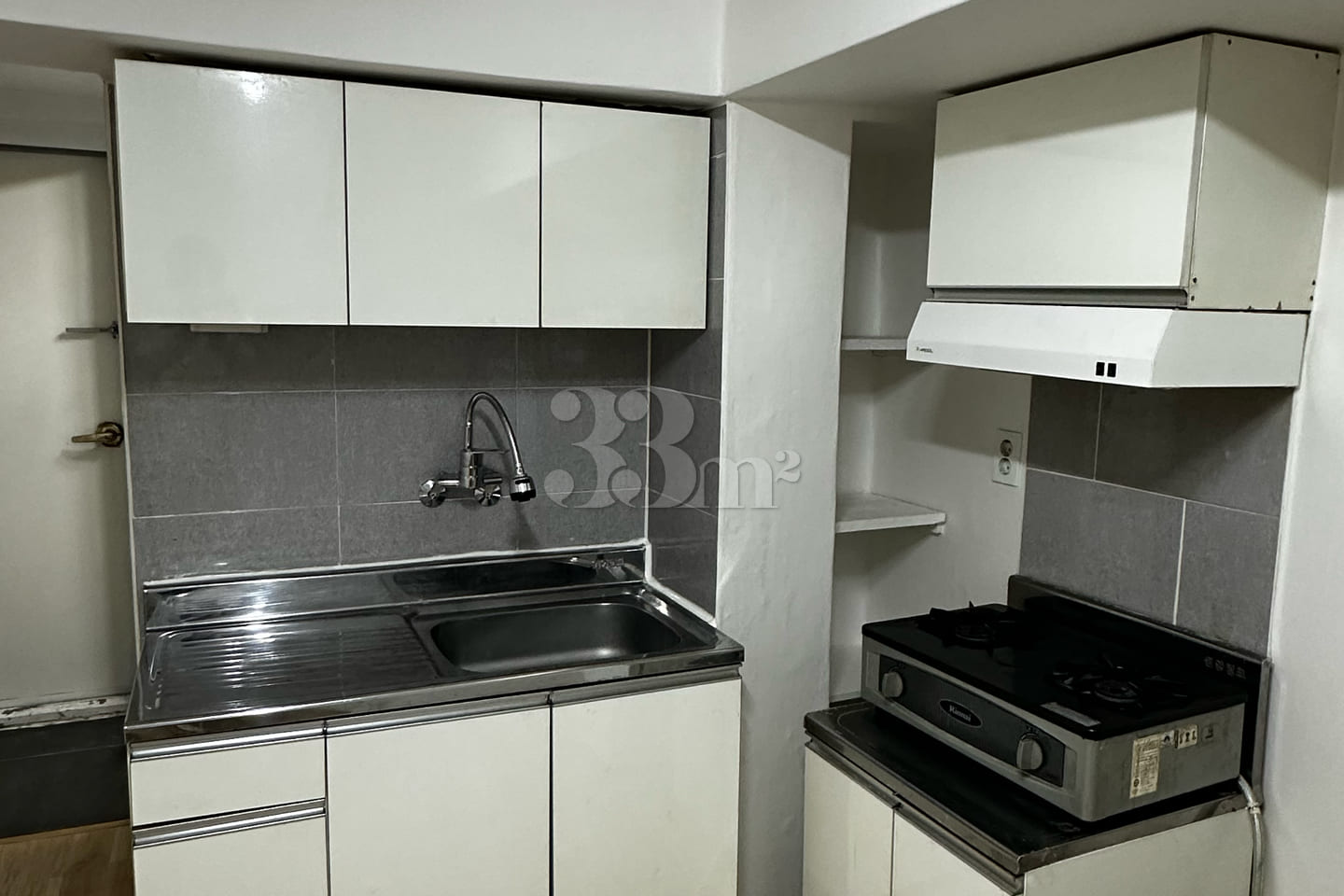 Studio Apartment in the Pyeongchon Academy Di 1th image