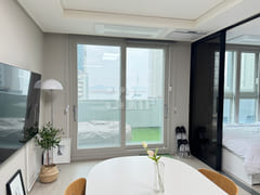 ๐ Ocean View Terrace 3-Room 6th image