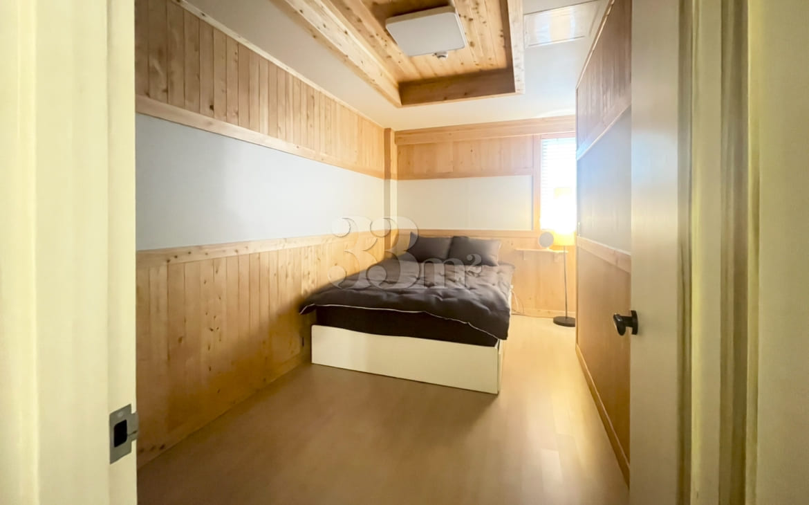 28-pyeong short-term rental in downtown Jeonj 6th image