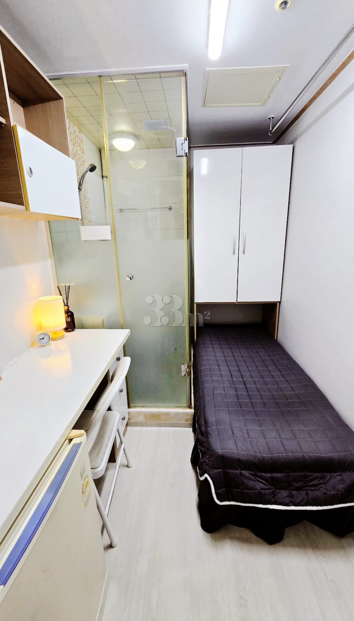 신촌역4분402 방 이미지