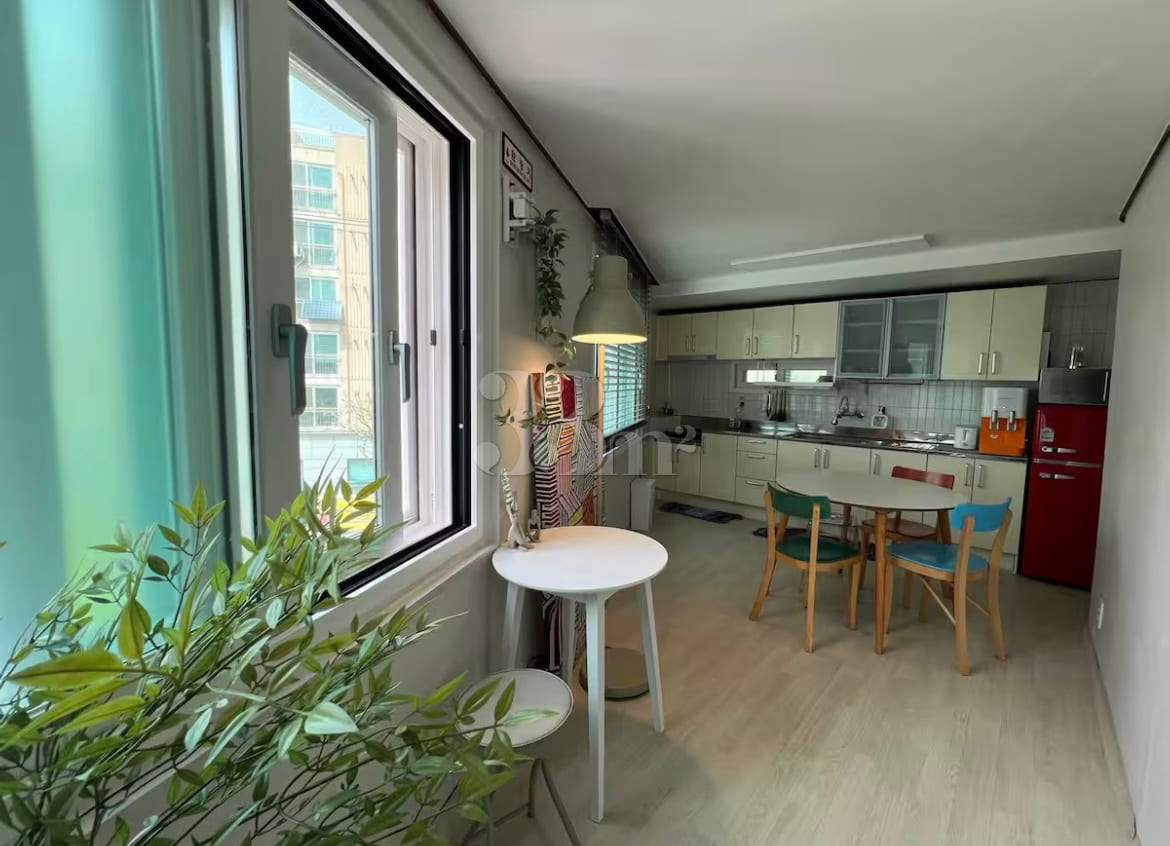 Cozy duplex house by the Han River 14th image