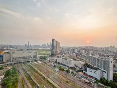 Sinyongsan/Yeouido Han River View ๐ 6th image