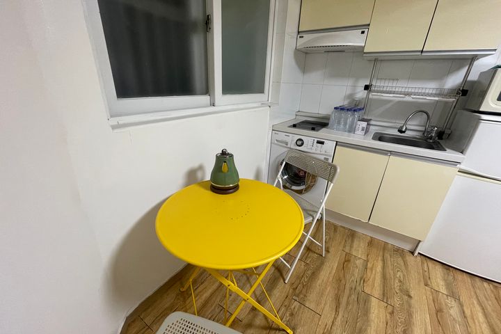 2-minute walk from Nonhyeon Station (studio a 14th image