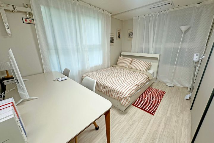 Officetel near Seoul National University Stat 15th image