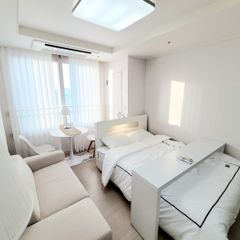 Hot spring with a full range of amenities and Unit Image