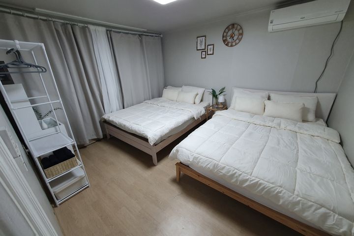 Hongdae Station 1.5-room 202 0th image