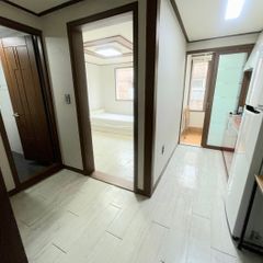 ❤️ Jangseong-dong Studio Apartment with Separ Unit Image