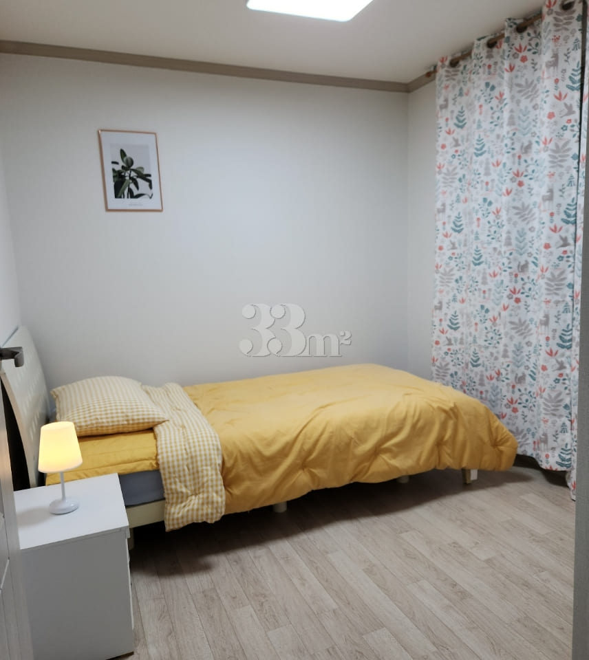 3-room apartment near Suseongmot Lake, Suseon 6th image