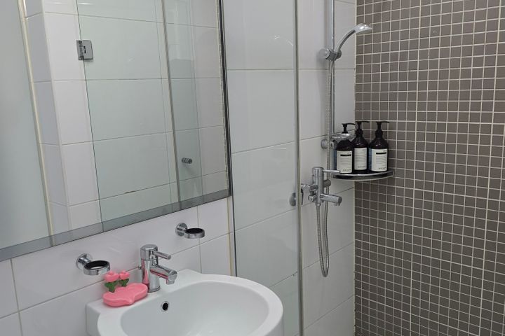 Gangnam Yeoksam 3-min walk, fully furnished ? 5th image
