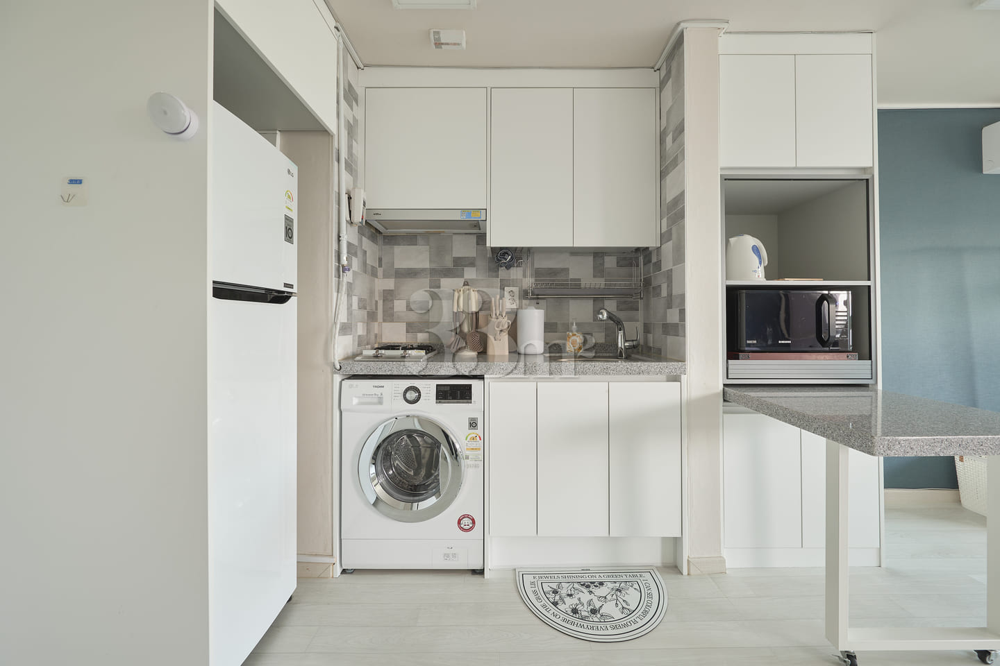 1.5-room apartment, 2-minute walk from Mapo S 10th image