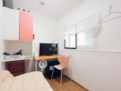 Unit 303 Outer Window Room 5th image