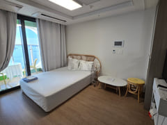 Direct ocean view facing Gwangalli Beach, fre 6th image
