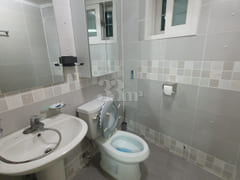 Room 104 5th image