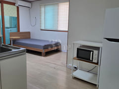 Neat studio apartment in Gokseon-dong, Suwon 0th image