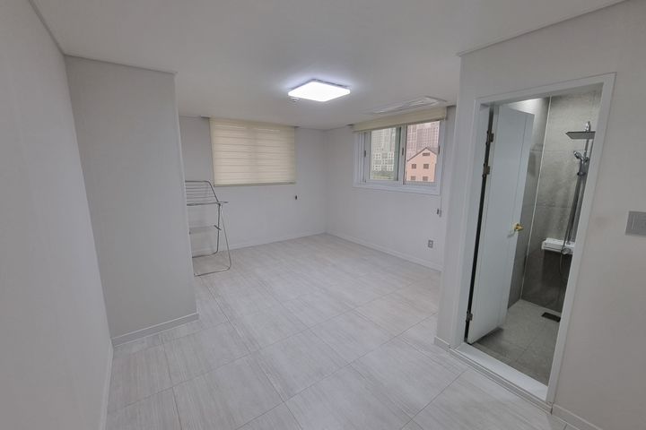 Sunny Share Branch 2, 3rd Floor, Unit B 4th image