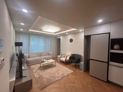 Near Hongik University Main Gate, 3 BR/2 BA 6th image