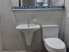 🎯 Fully furnished and remodeled apartment in 11th image