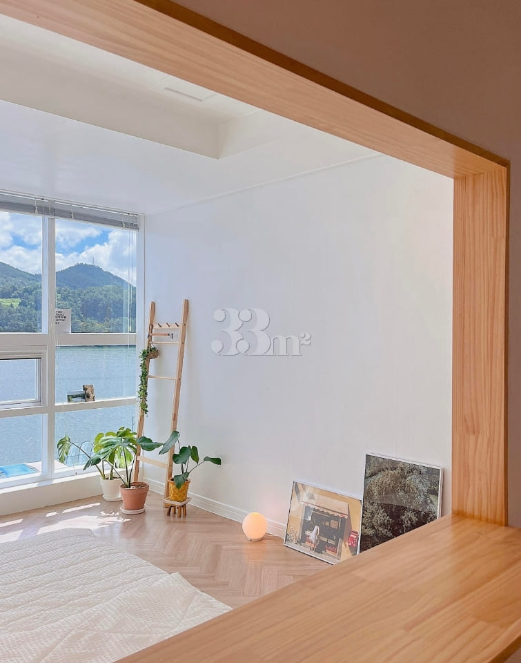 Panoramic view of the sea in Tongyeong 3th image