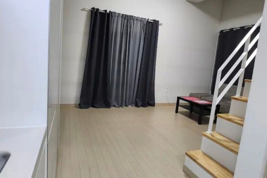 평촌역 넓고 높은 복층