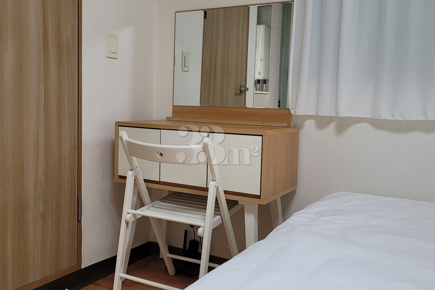 One-room apartment, 4th floor, 3 minutes from 4th image