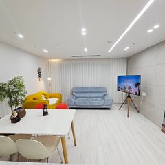 Luxurious, spotless 33-pyeong home Unit Image