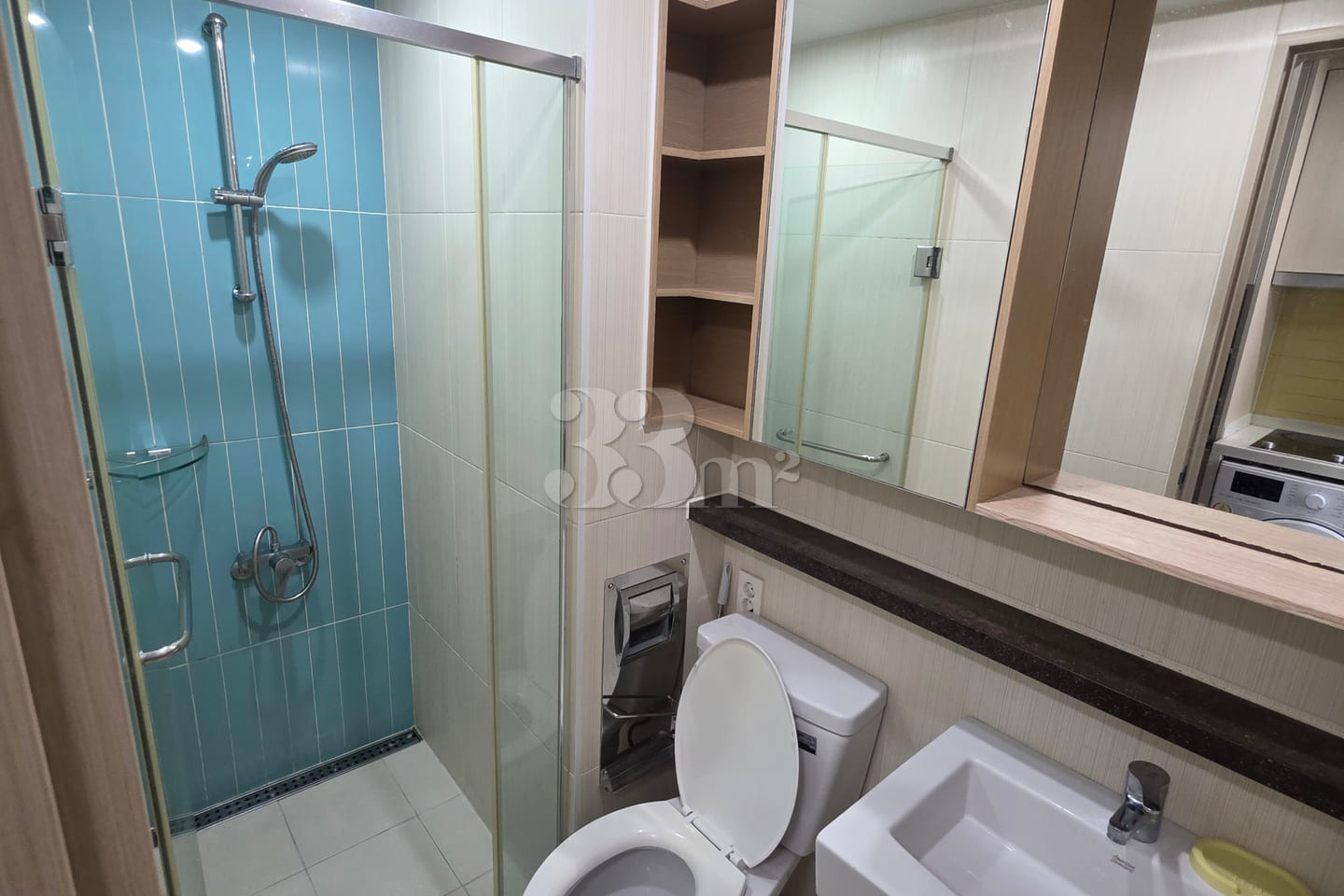 Accommodation in Dongseong-ro, Gyo-dong, near 12th image