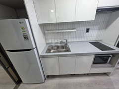 Hong House 3th image