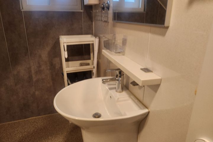 Best Three-Room Apartment Near Sinnonhyeon an 18th image