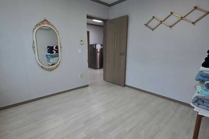 Living in Pohang and Gyeongju, Gyeongbuk for 5th image