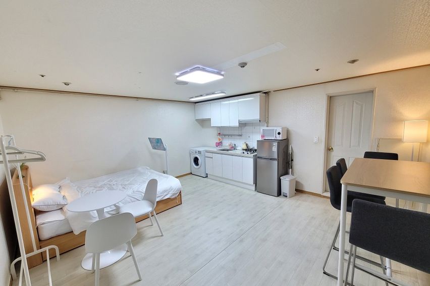 🤵신촌초역세권고층뷰9